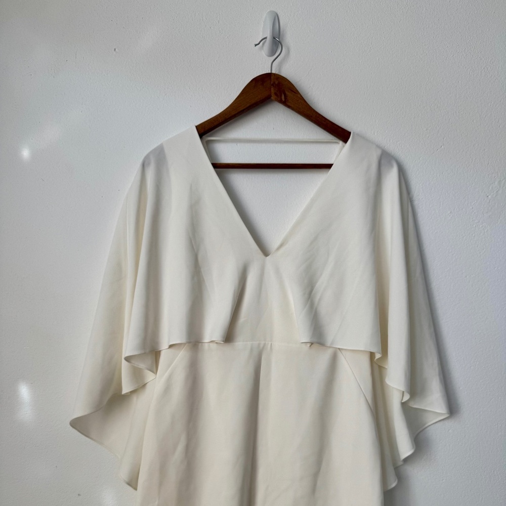 Halston Heritage Ivory Cape Sleeve Dress Size 4